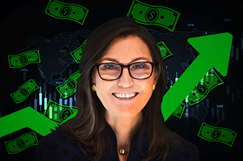 ARK Invest Кэти Вуд за месяц продала более 700 000 паев биткоин-траста Grayscale